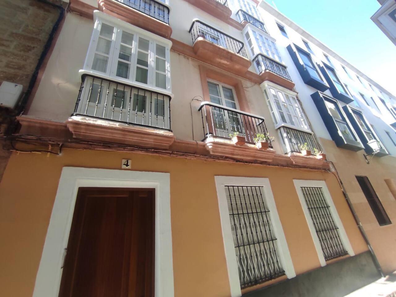 Sh Casa Buda Gran Apartamento En El Centro Cádiz Exteriér fotografie